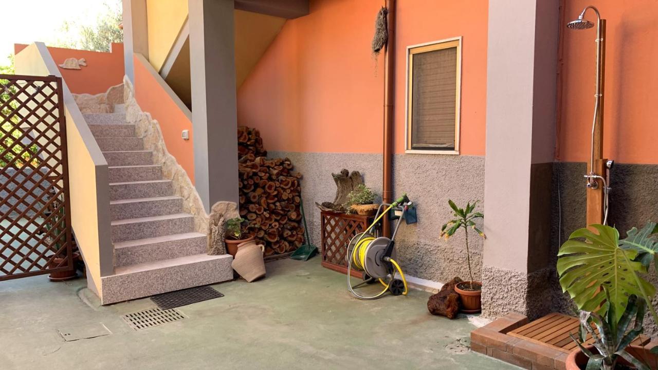 Residenza Bea Villa Флумини ди Куарту Екстериор снимка