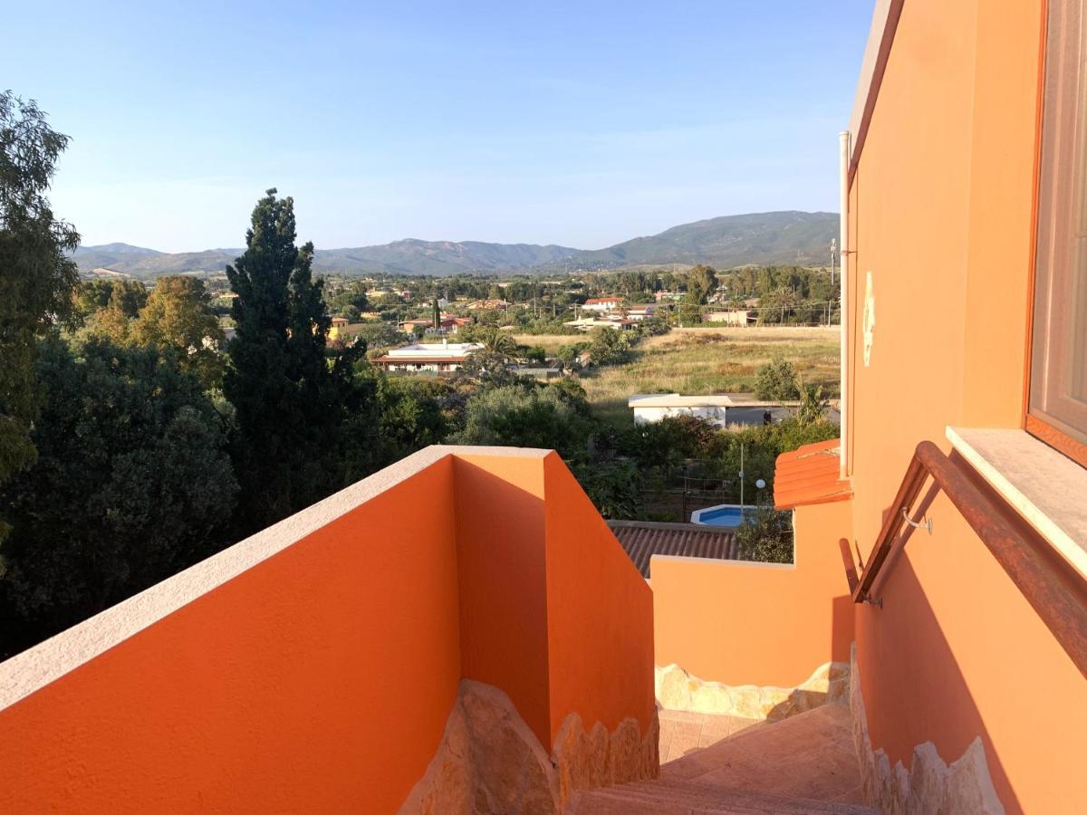 Residenza Bea Villa Флумини ди Куарту Екстериор снимка