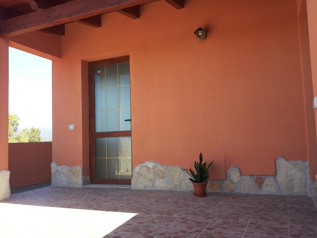 Residenza Bea Villa Флумини ди Куарту Стая снимка